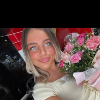 Babysitter in Tourcoing: Sara