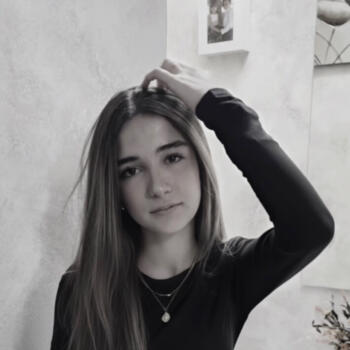 Babysitter in Seville: Lucia