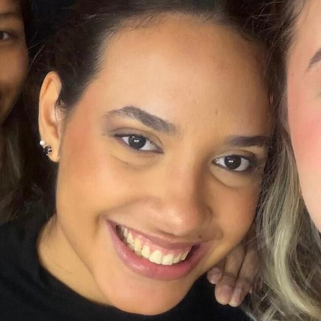 Babá em Guarulhos: Nicole