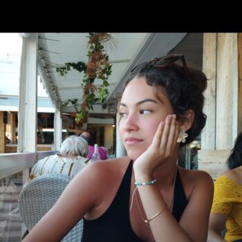 Babysitter Provins: Marianne