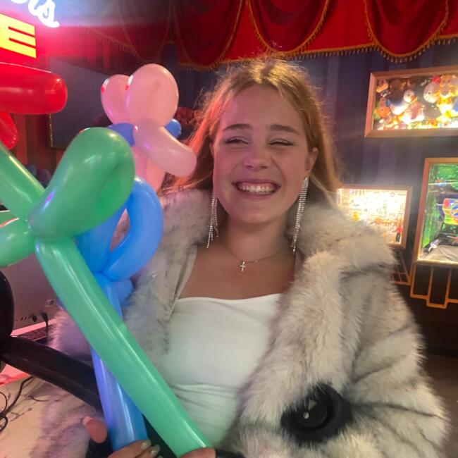 Babysitter in Melbourne: Sophia