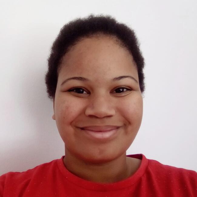 Babysitter in Portimão: Tatiana