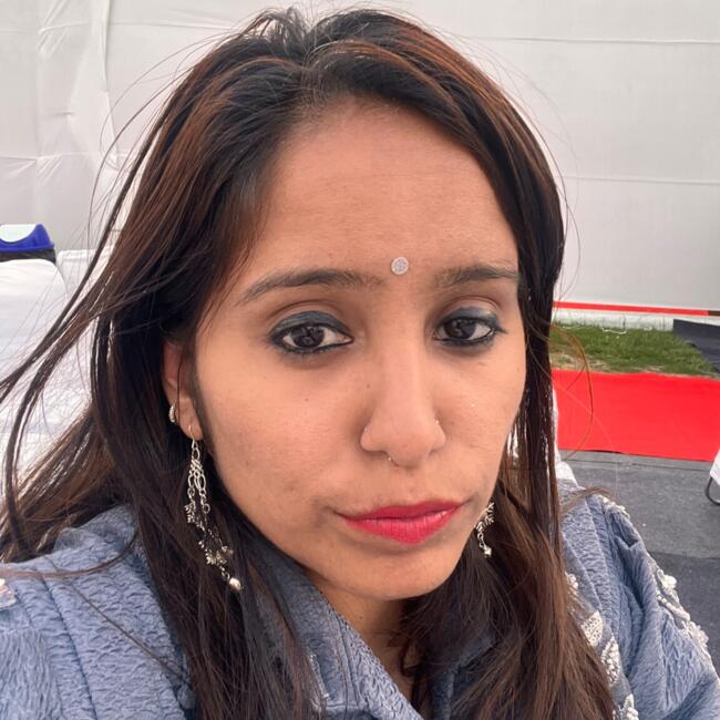 गुरुग्राम में बेबीसिटिंग की नौकरी: Saloni