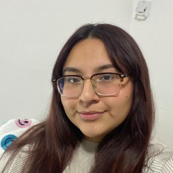Babysitter in Monterrey: Leslie