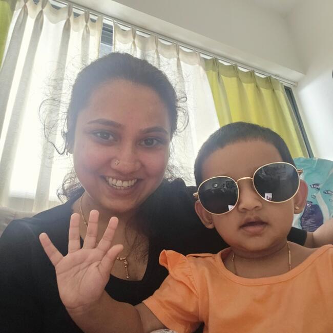 पुणे में बेबीसिटिंग की नौकरी: Ashwathy