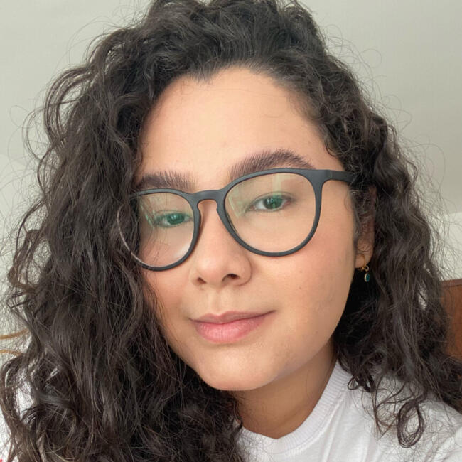 Babysitter in Macaé: Heloize