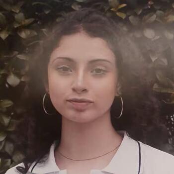 Niñera en Tigre: Flor