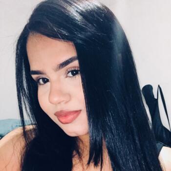 Babysitter Piracicaba: Bela