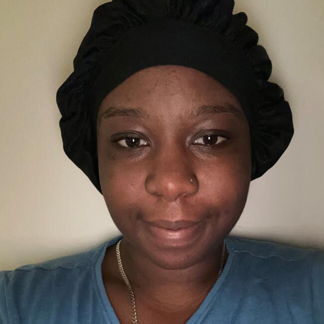 Babysitter in London: Akesha