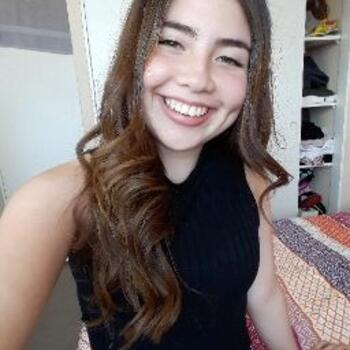 Babysitter Coronel: Anto