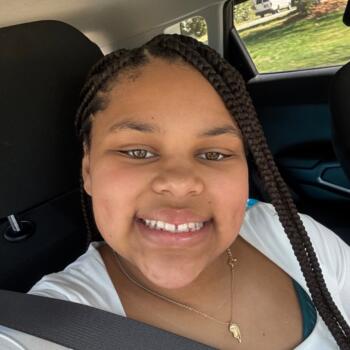 Babysitter in Greensboro: Cassidy