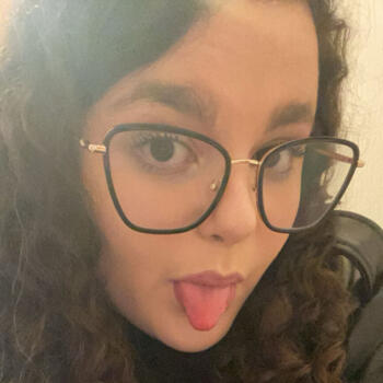 Babysitter in Prunay-le-Gillon: Ambre