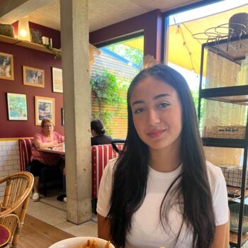 Babysitter in Pontoise: Salomé