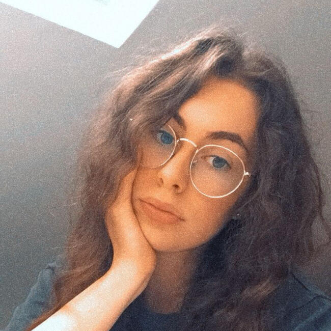 Babysitter in Mira: Sara