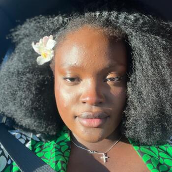 Babysitter in Kingston: Grace