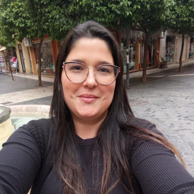 Babysitter in Murcia: Mônica