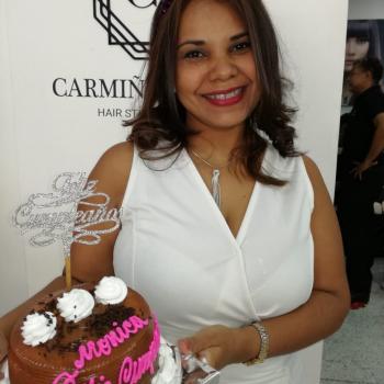 Babysitter Barranquillita: Monica Hidalina
