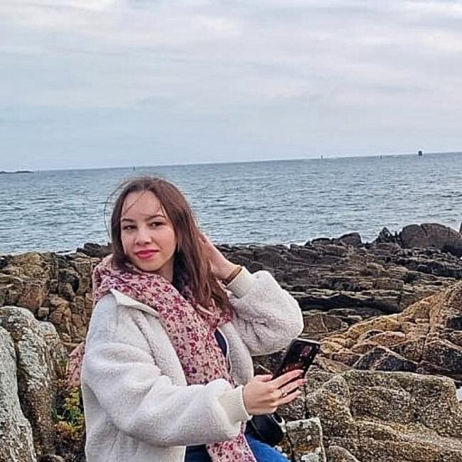 Nanny in Romainville: Camelia