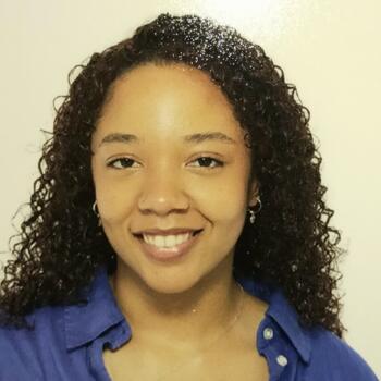 Babysitter in Irun: Veronica