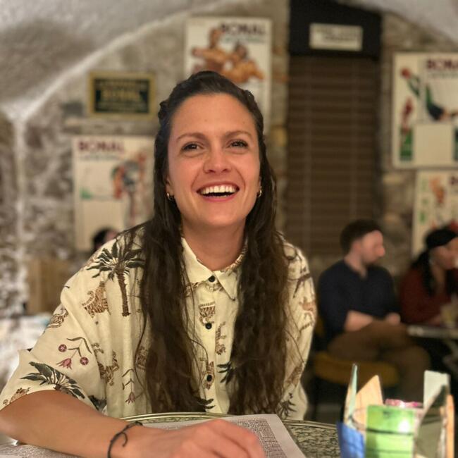 Babysitter in Paris: Alice