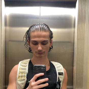 Babysitter in Le Cannet: Alan