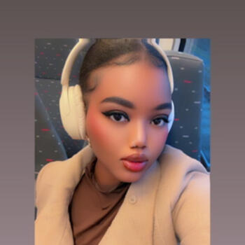 Babysitter in Virton: Kisra