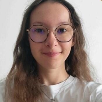 Babysitter in Toulouse: Lola