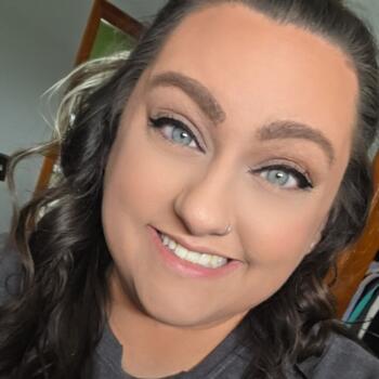 Babysitter in Cleveland: Heather