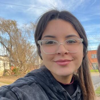 Babysitter in Las Piedras: Melina