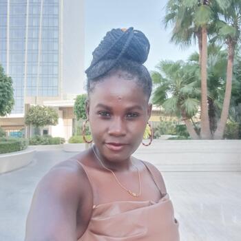 Nanny in Dubai: Stella