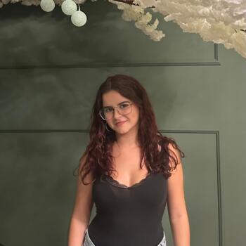 Babysitter em Torres Vedras: Melanie