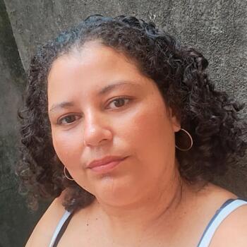 Babá em Ananindeua: Luana
