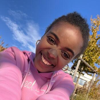 Babysitter Carcassonne: Maimouna