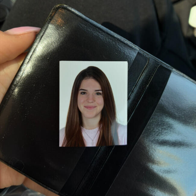 Babysitter in Néa Smýrni: Κυβελη