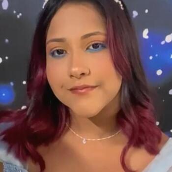 Babá Aparecida de Goiânia: Andryelle