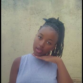 Babysitter Pretoria: Bontle
