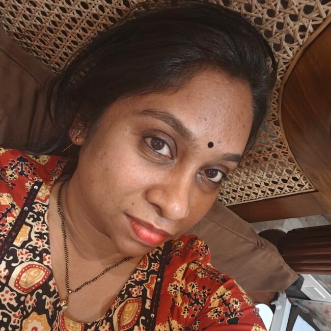 हैदराबाद में बेबीसिटिंग की नौकरी: Chandana