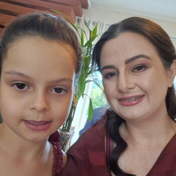 Babysitter Blumenau: Luana