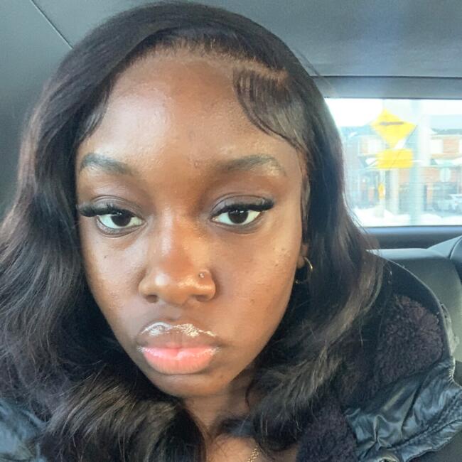 Babysitter in Kleinburg Station: Anacya