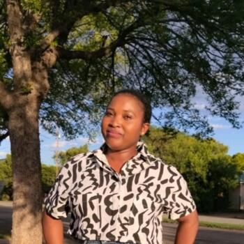 Babysitter in Queenstown: Ntombovuyo