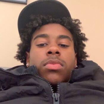 Babysitter in Grigny: Owen