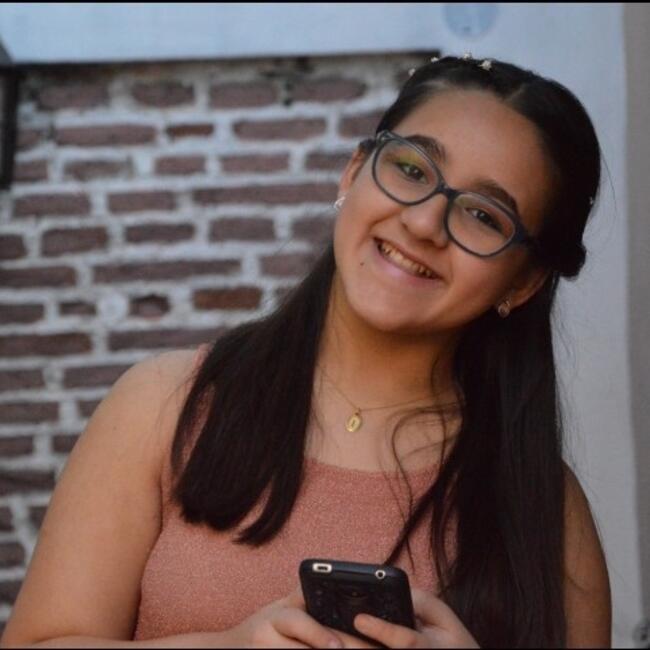 Babysitter in Rosario: Iara