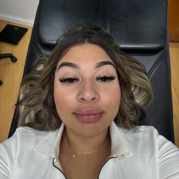 Babysitter in Contagem: Sophia