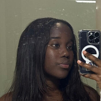 Babysitter in Barosa: Zainy