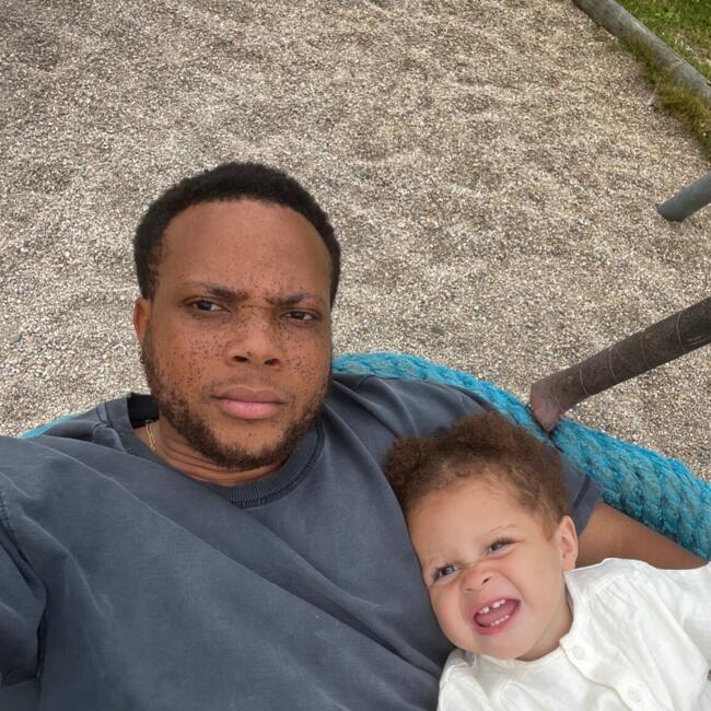 Babysitting job in Cametours: Auriol Castel