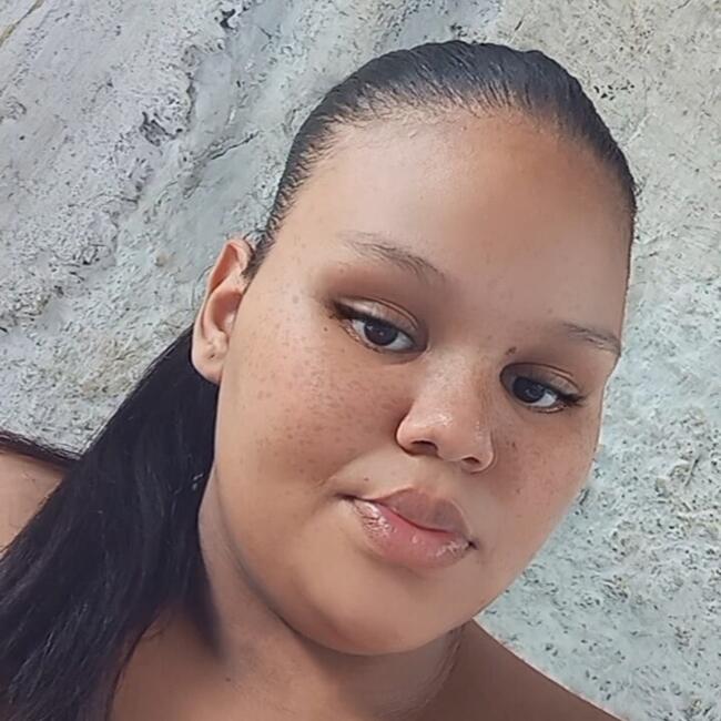 Babysitter in Goiânia: Alessandra