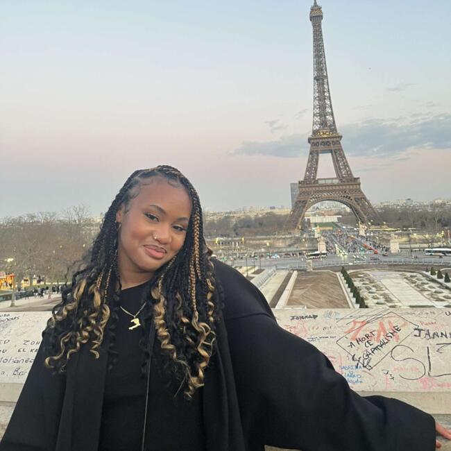 Babysitter in Savigny-le-Temple: Anne-Laure