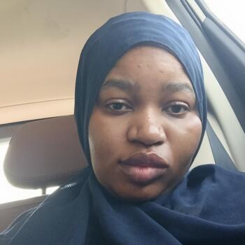 Babysitter Riyadh: Hajia