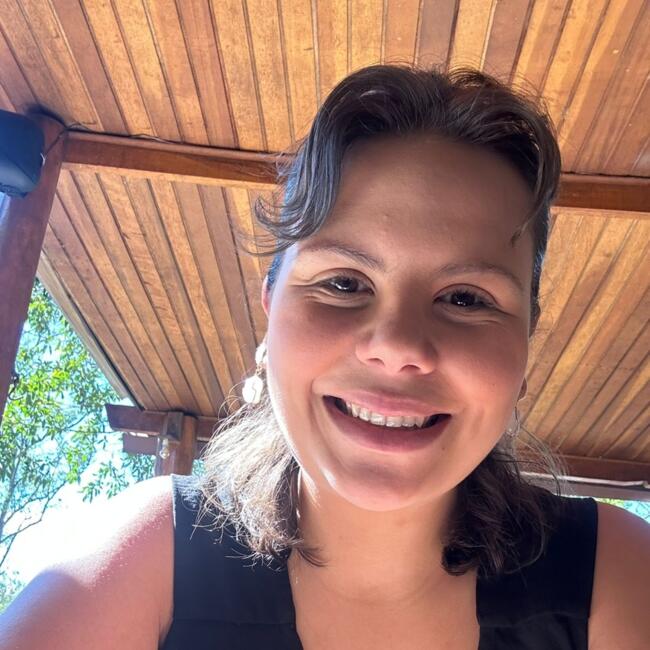 Babysitting job in Santo André: Mayara