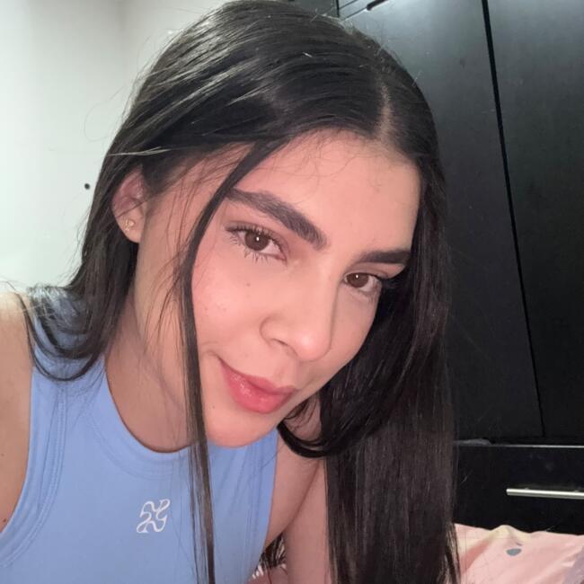 Babysitter in Boé: Valentina